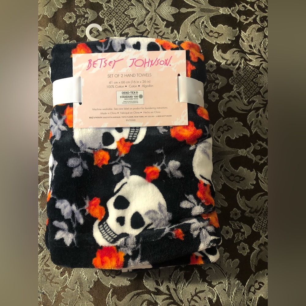 Skull Halloween Hand Towel Set